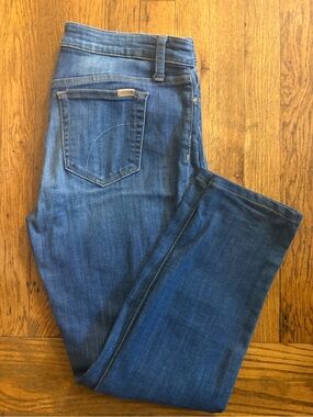 Joe’s Women’s Blue Denim Jeans - Classic Slim Fit